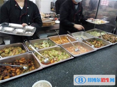 西安電力專修學(xué)院宿舍條件及校園餐飲管理概況